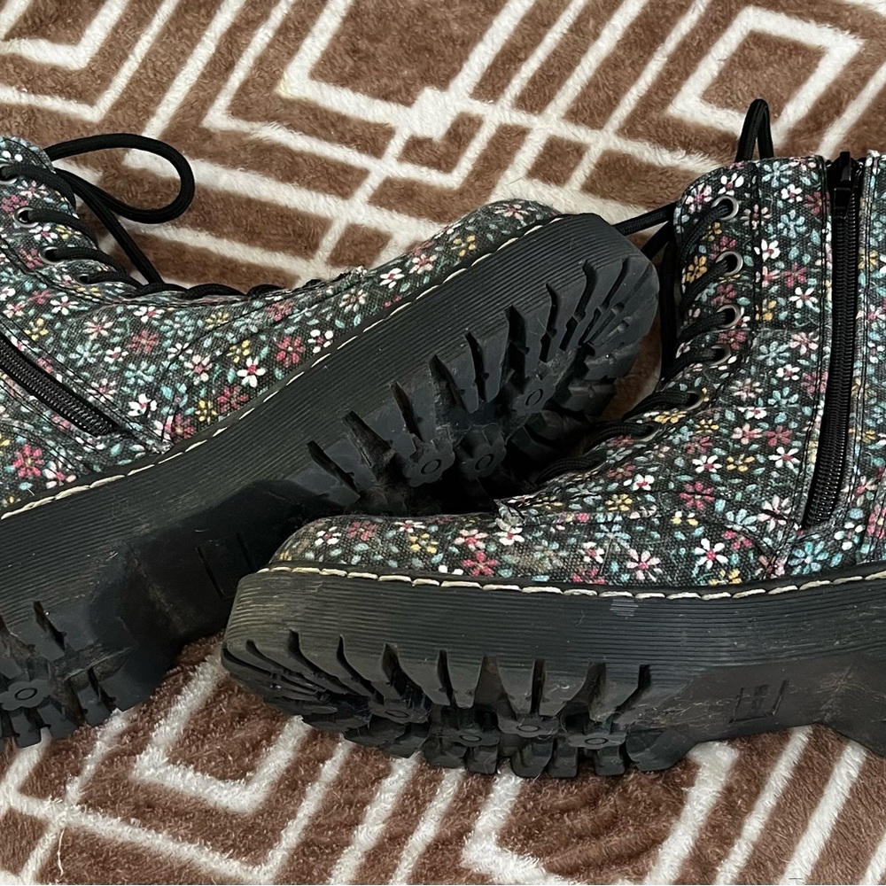 Women’s workboot - Picture 4 of 5
